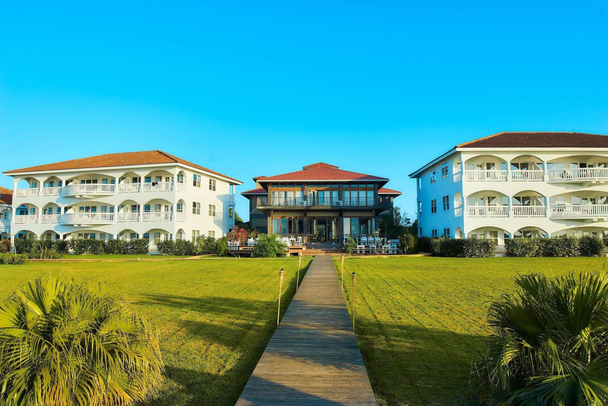 Umaya Resort & Adventures Maya Beach Exterior photo